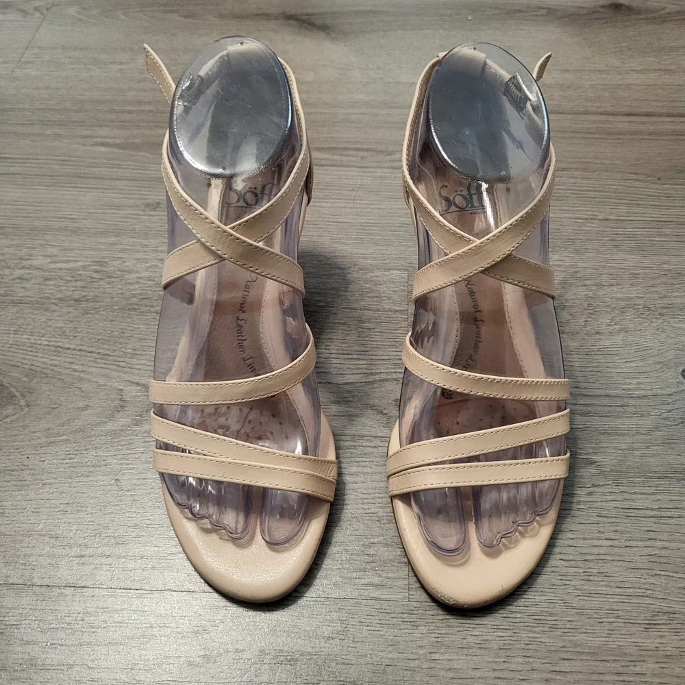 Sofft Womens Nude Beige Leather Strappy Ankle Buckle Wedge Sandals Comfort 6